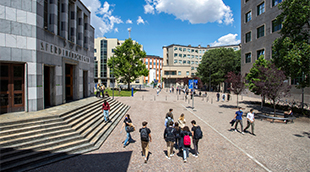 Bocconi University, Italy - campus students