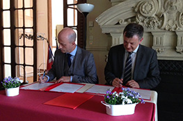 Signing of new agreement